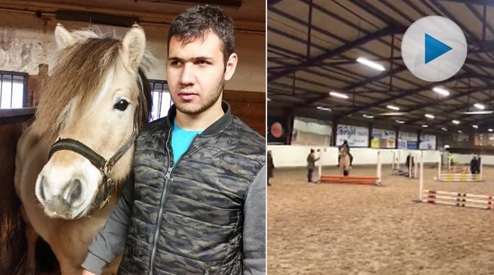 Blinda Yasin flydde från kriget i Syrien – har ridit sin första pay and jump