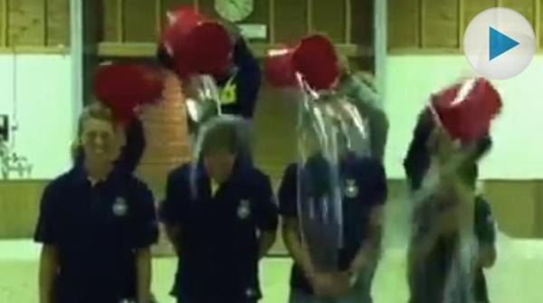 ALS Ice Bucket Challenge - med svenska hopplaget