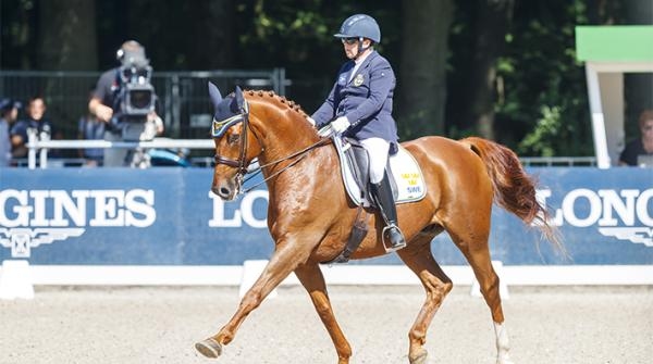 Louise Etzner Jakobsson med Zernard.