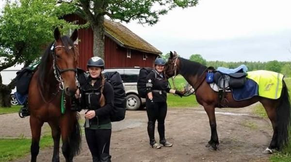 Sofia och Mano samt Erica och La Madonna från tidigare ritt.