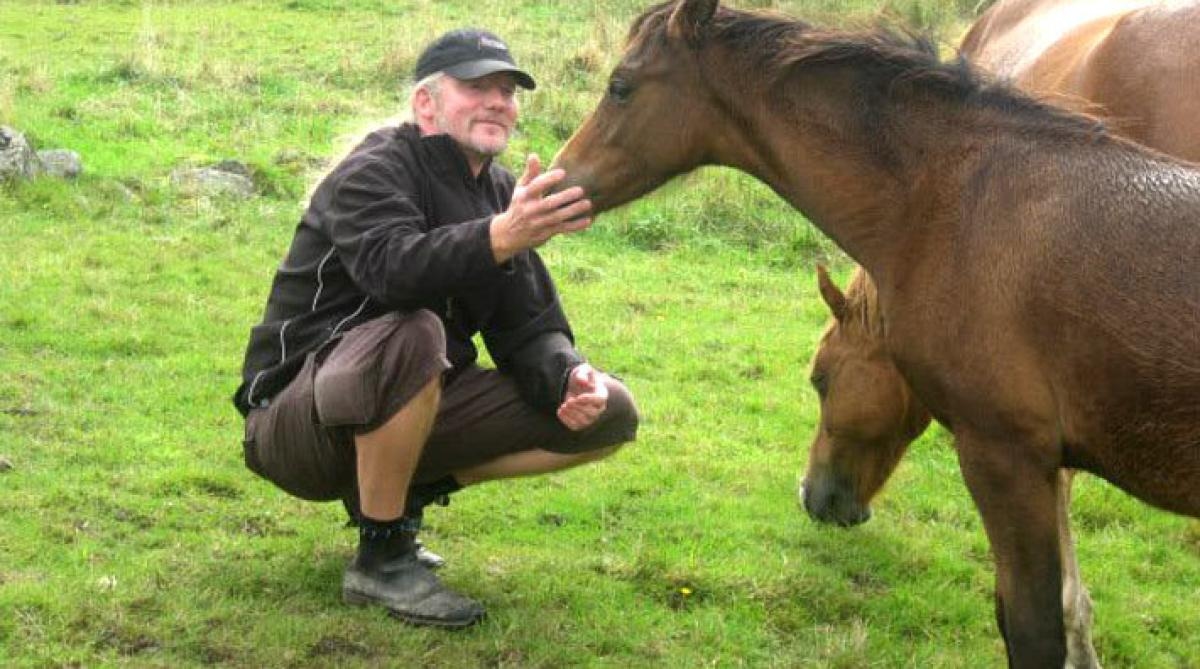 Debattören Kenth Wasserman med en av sina uppfödningar. FOTO: Privat<br>